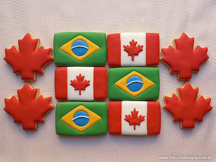 Biscoitos Decorados de Bandeiras Canad e Brasil