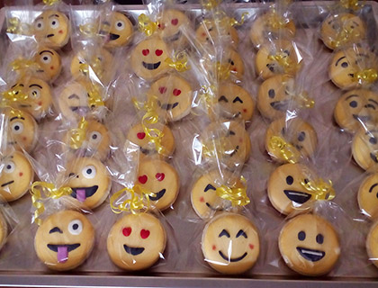 Biscoitos Decorados de Emojis