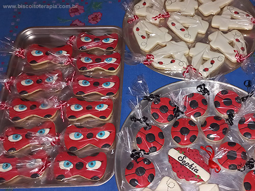 Biscoitos Decorados da Ladybug de Miraculous