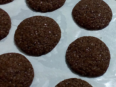 Cookies de Chocolate com Acar Mascavo